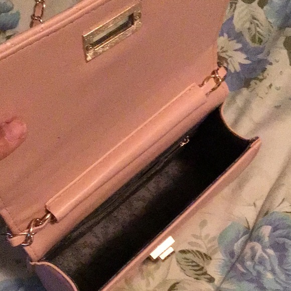 Bag - Picture 2 of 4